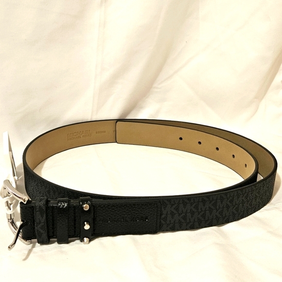 MICHAEL Michael Kors Accessories - NWT Michael Kors Belt Size XL